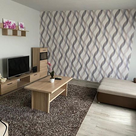 Tamara Apartman Διαμέρισμα Hajdúszoboszló Εξωτερικό φωτογραφία